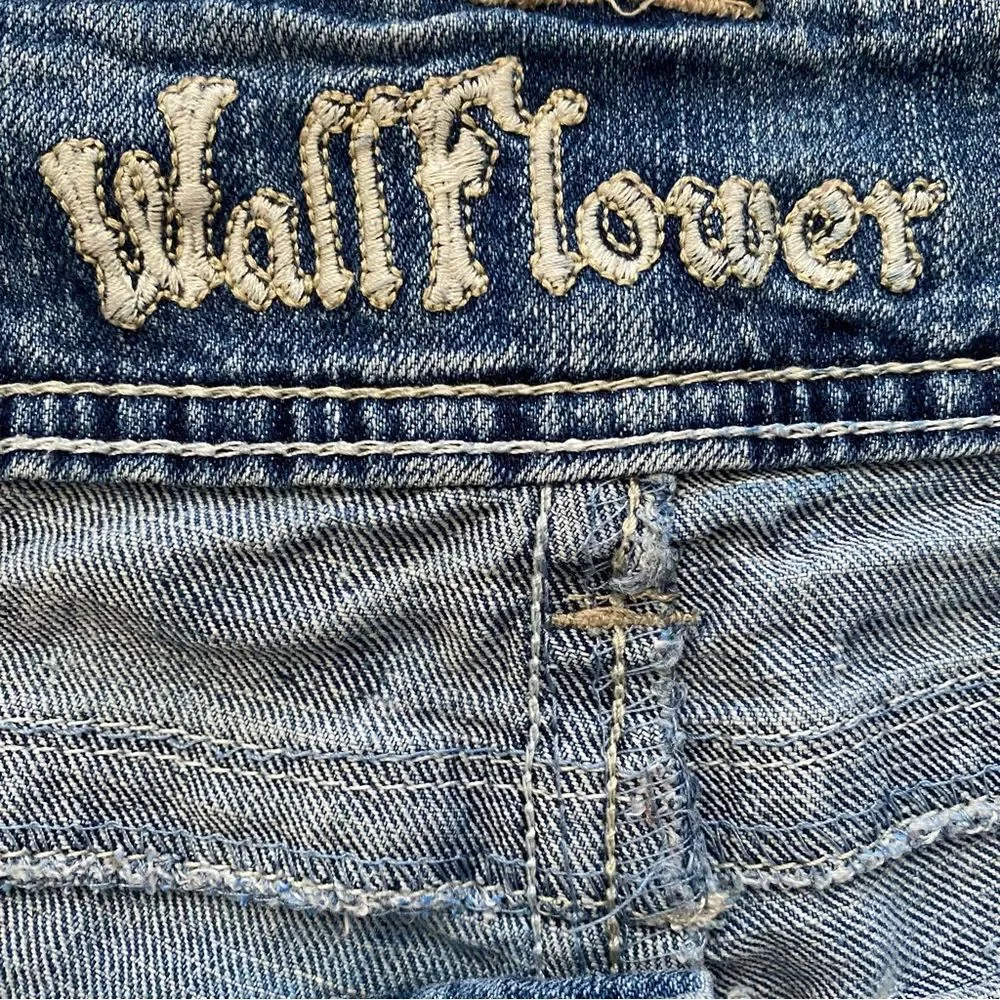 Y2K Wallflower Jean Denim Shorts Juniors Size 7